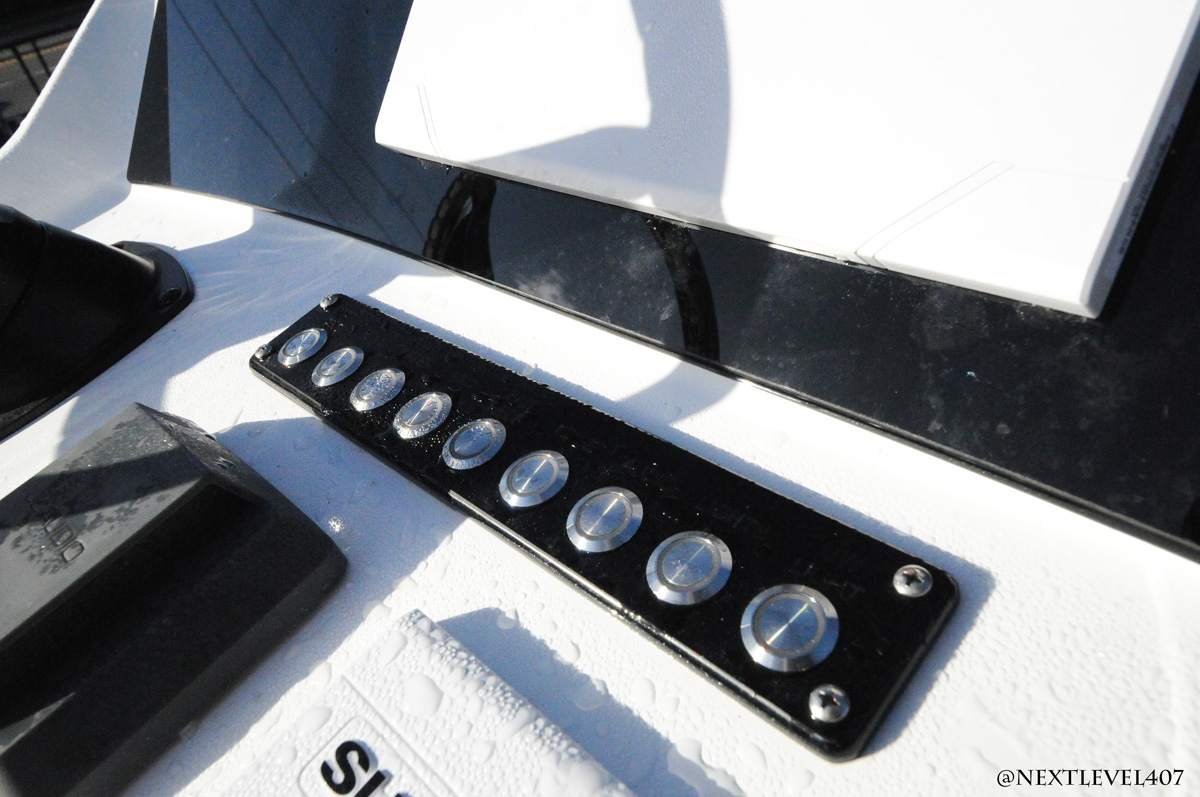 Close-Up-Acrylic-Dash-With-Switches-Hurricane-Flats-Boat-SeaDek-Acrylic-Dash-With-Switches- 3